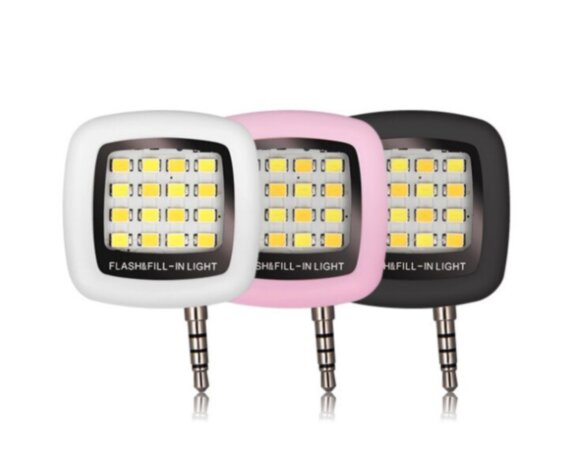 Селфи LED светодиодная подсветка / вспышка USB зарядка для смартфона с 3.5 мм jack Селфи LED светодиодная подсветка / вспышка USB зарядка для смартфона с 3.5 мм jack