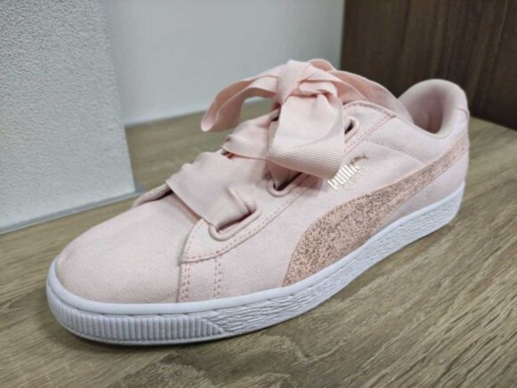 Женские кроссовки Puma Heart Canvas Женские кроссовки Puma Heart Canvas