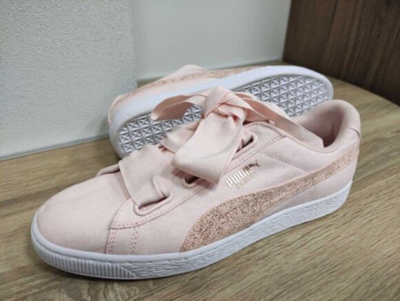 Женские кроссовки Puma Heart Canvas Женские кроссовки Puma Heart Canvas