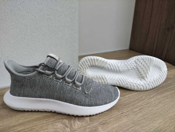 Кроссовки Adidas Tubular Shadow Кроссовки Adidas Tubular Shadow