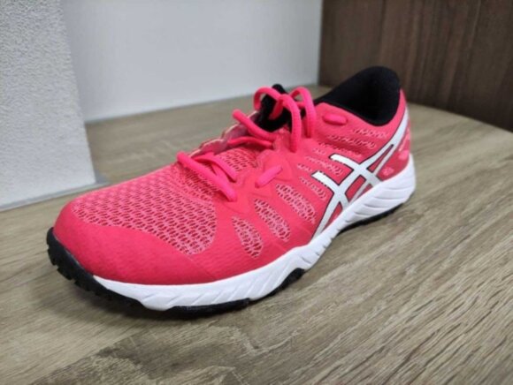 Кроссовки женские Asics NITROFUZE TR W
