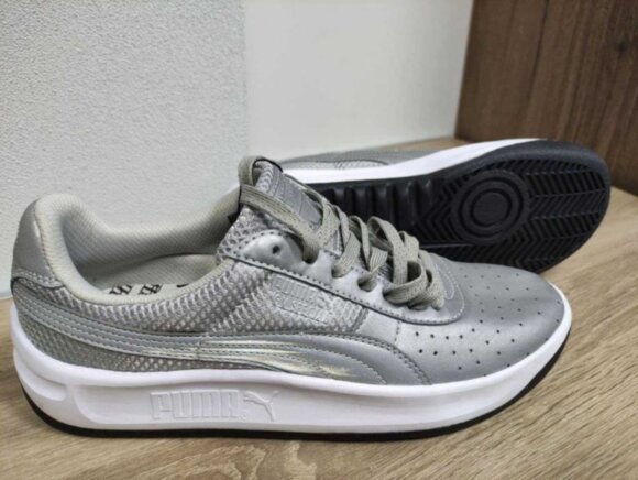 Кроссовки Puma GV Special Кроссовки Puma GV Special