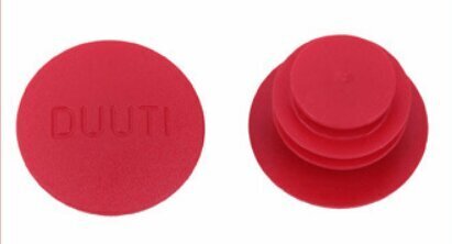 Заглушки в торцы руля ТМ «DUUTI» с тиснёным логотипом / пластик / цветные (7 цветов) КРАСНЫЙ